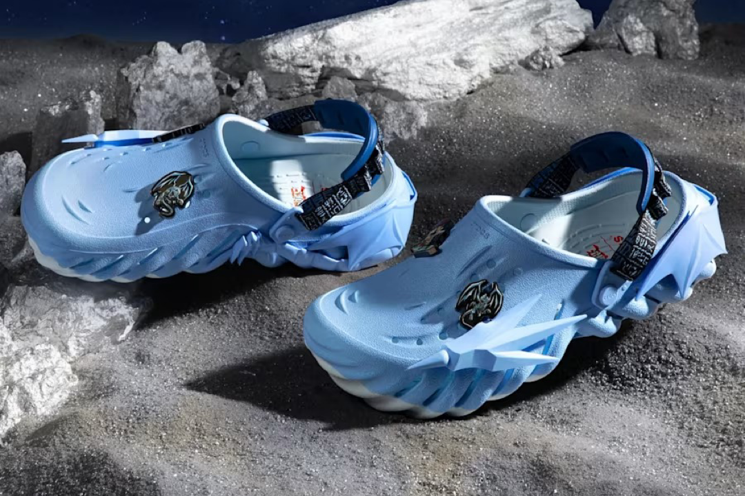 Yu-Gi-Oh! x Crocs Echo Clog “Blue-Eyes White Dragon”